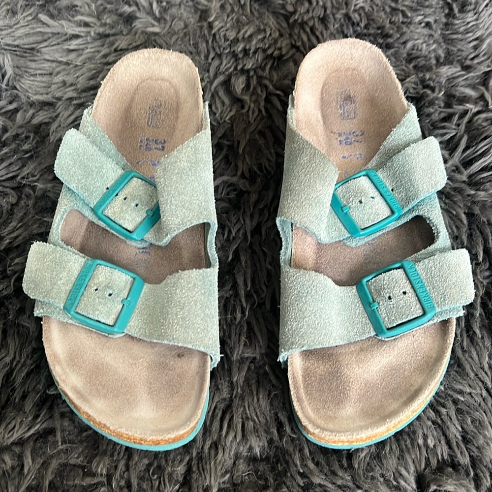 Birkenstock Arizona Soft Footbed Sandals in Teal Women’s size 37